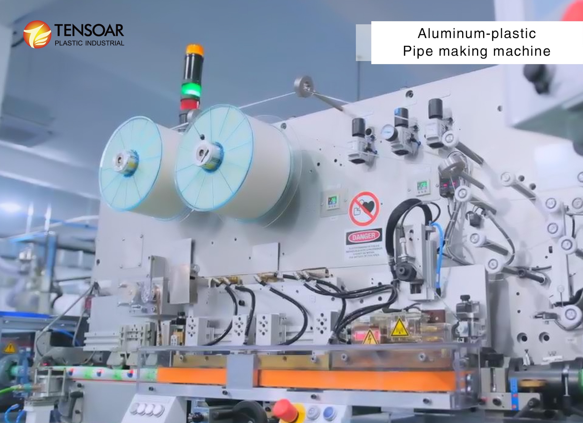 Aluminum-plastic pipe making machine